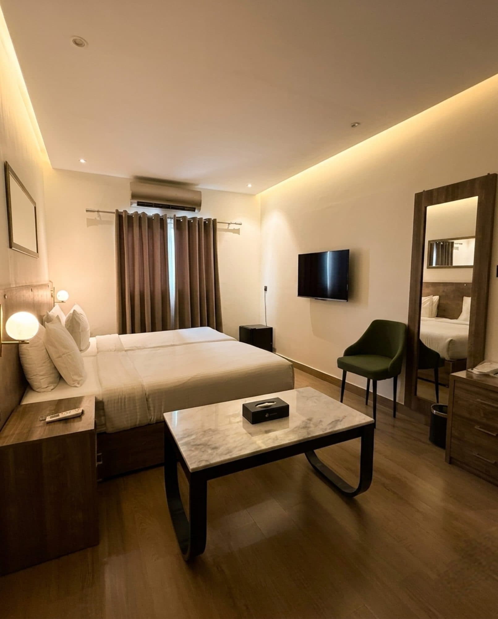Deluxe Twin Room